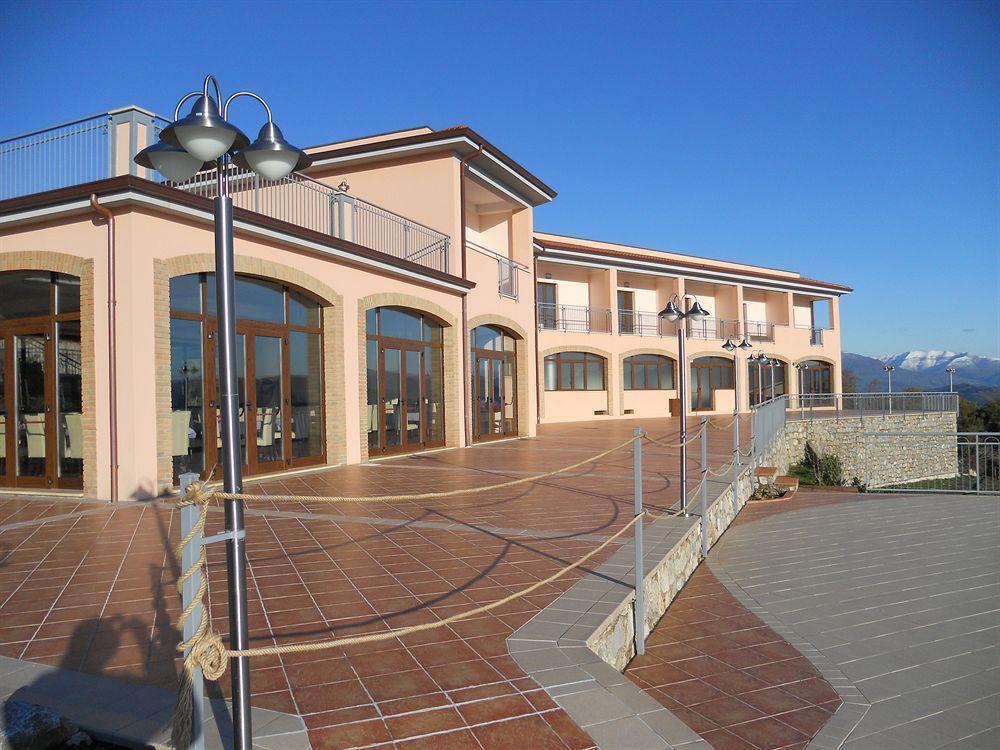 Hotel Caluna Charme San Giovanni a Piro Kültér fotó