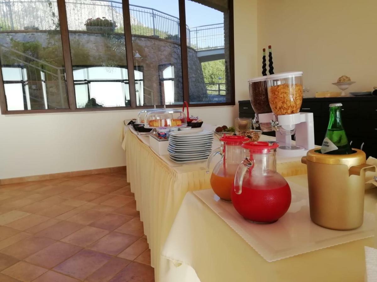 Hotel Caluna Charme San Giovanni a Piro Kültér fotó