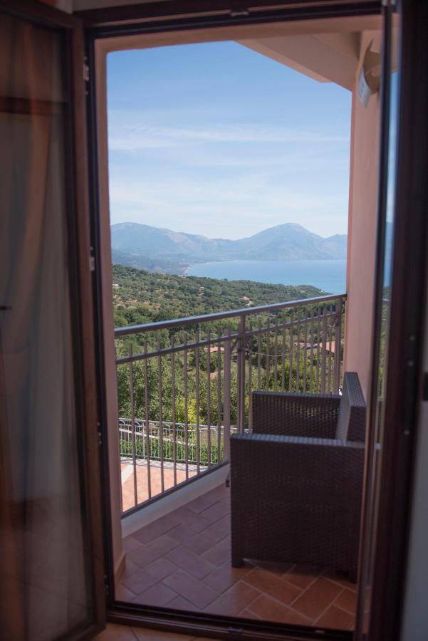 Hotel Caluna Charme San Giovanni a Piro Kültér fotó