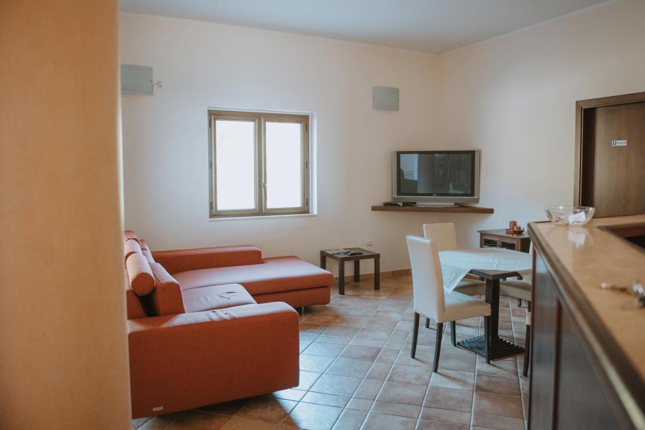 Hotel Caluna Charme San Giovanni a Piro Kültér fotó