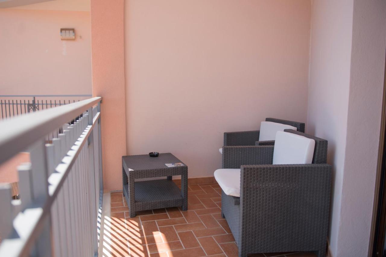 Hotel Caluna Charme San Giovanni a Piro Kültér fotó