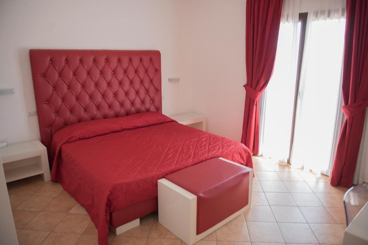 Hotel Caluna Charme San Giovanni a Piro Kültér fotó