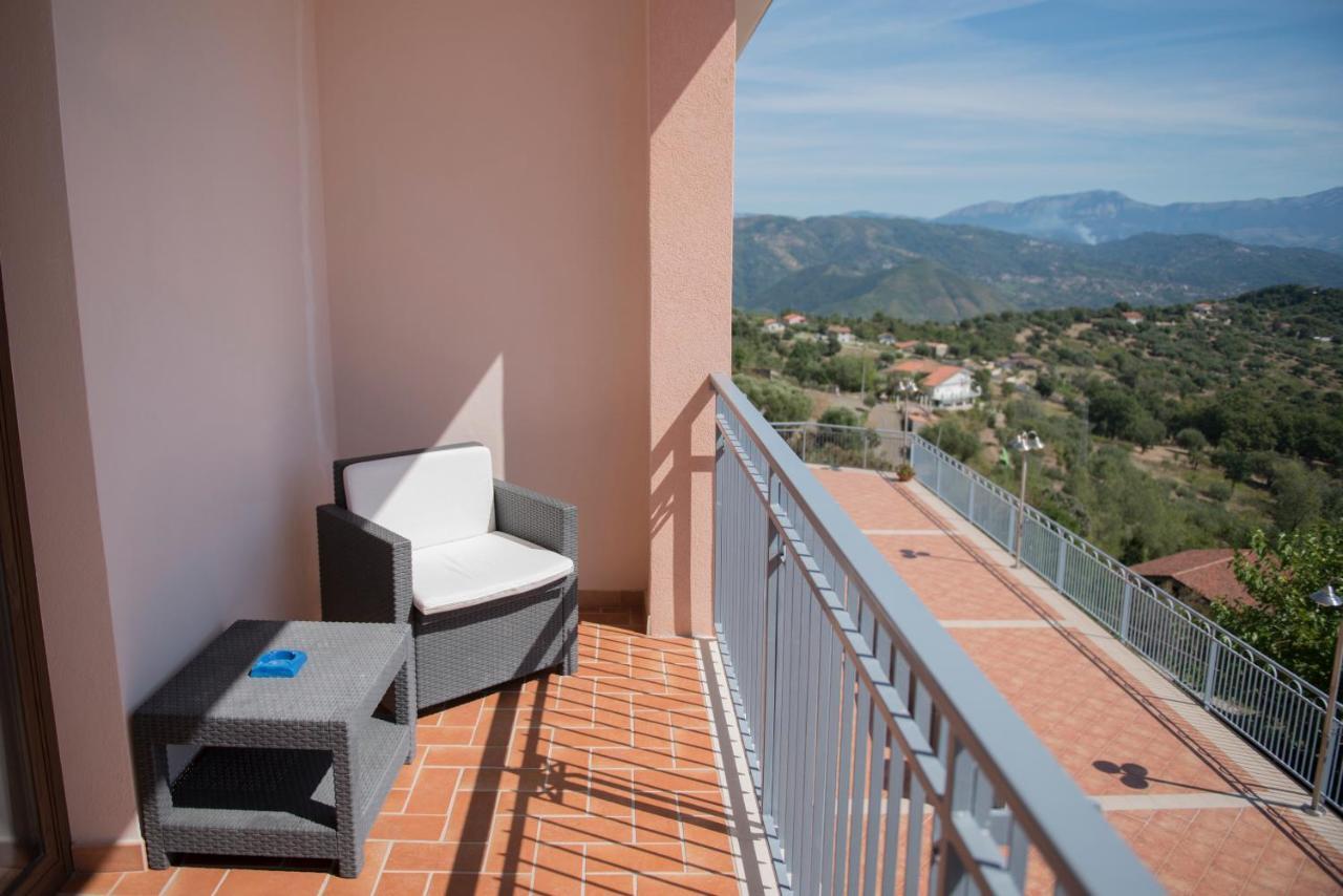 Hotel Caluna Charme San Giovanni a Piro Kültér fotó
