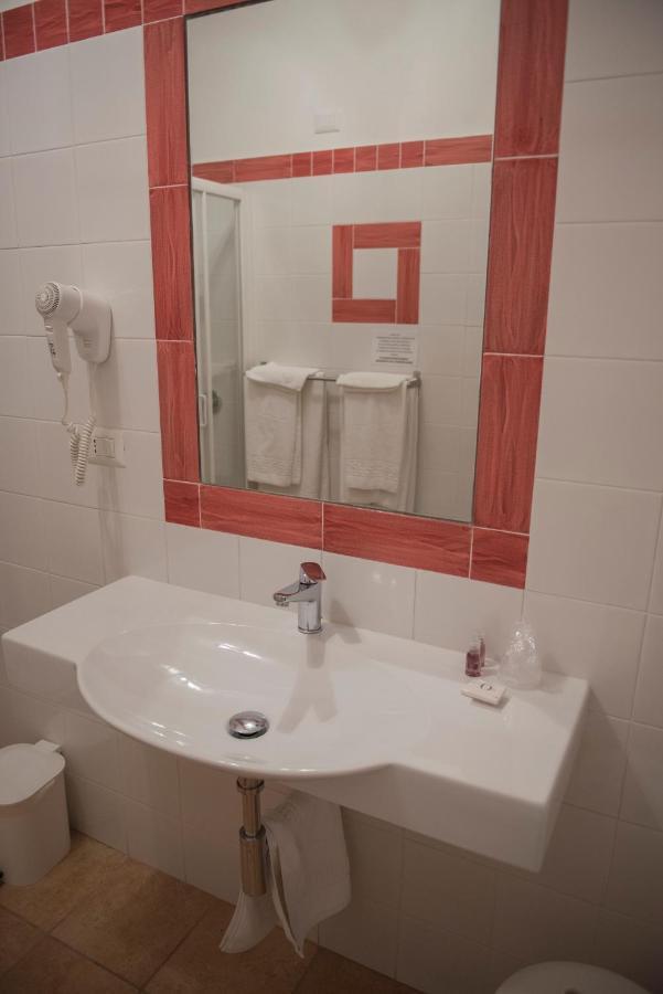 Hotel Caluna Charme San Giovanni a Piro Kültér fotó