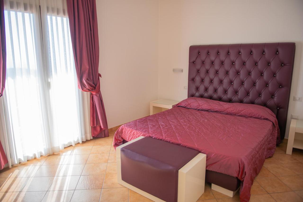 Hotel Caluna Charme San Giovanni a Piro Kültér fotó